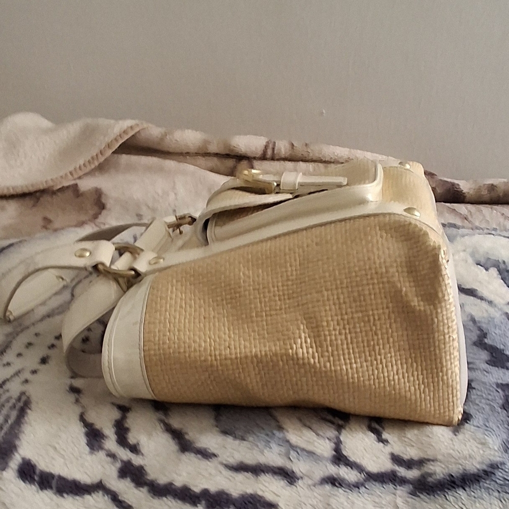 Coach White and Tan Tote Bag - Picture 3 of 10